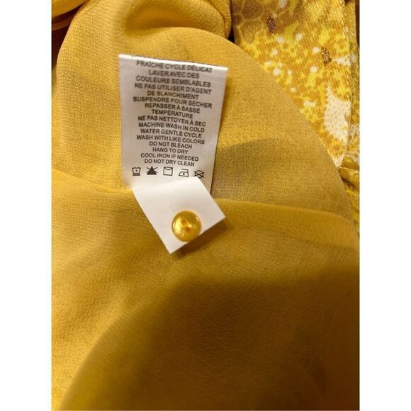 Cupcakes & Cashmere Size Small Halter Top Yellow Gold Flecks Floral - Picture 8 of 10